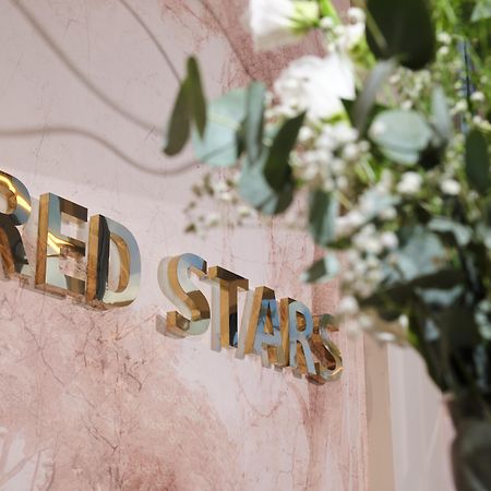 Red Stars Hotel Petrohrad Exteriér fotografie